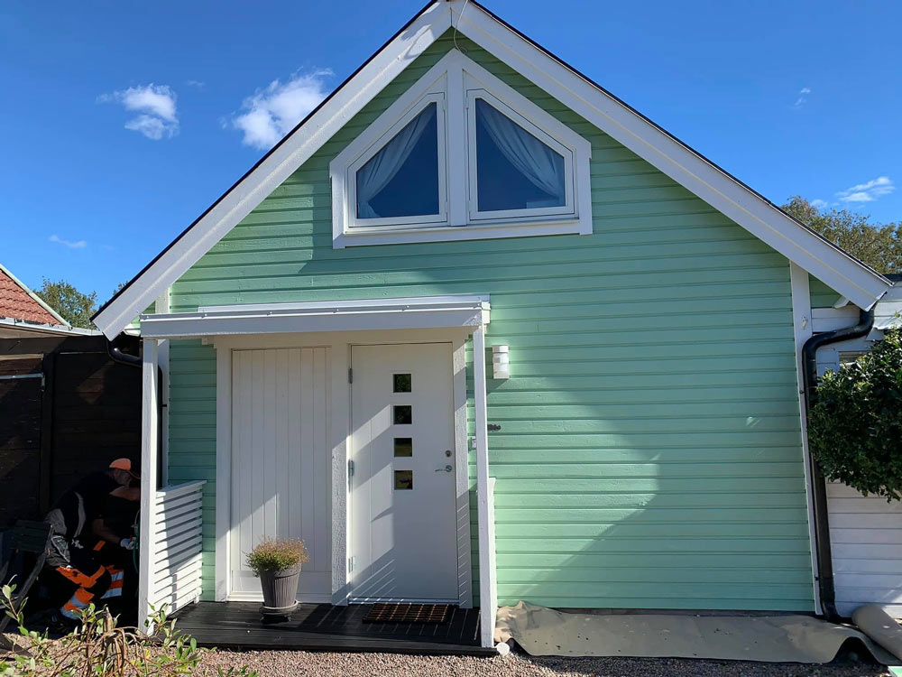 En nymålad villa